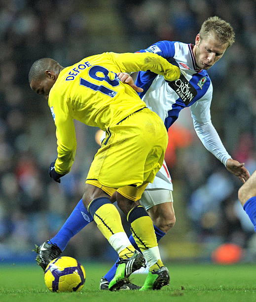 他在内线的 他在内线的