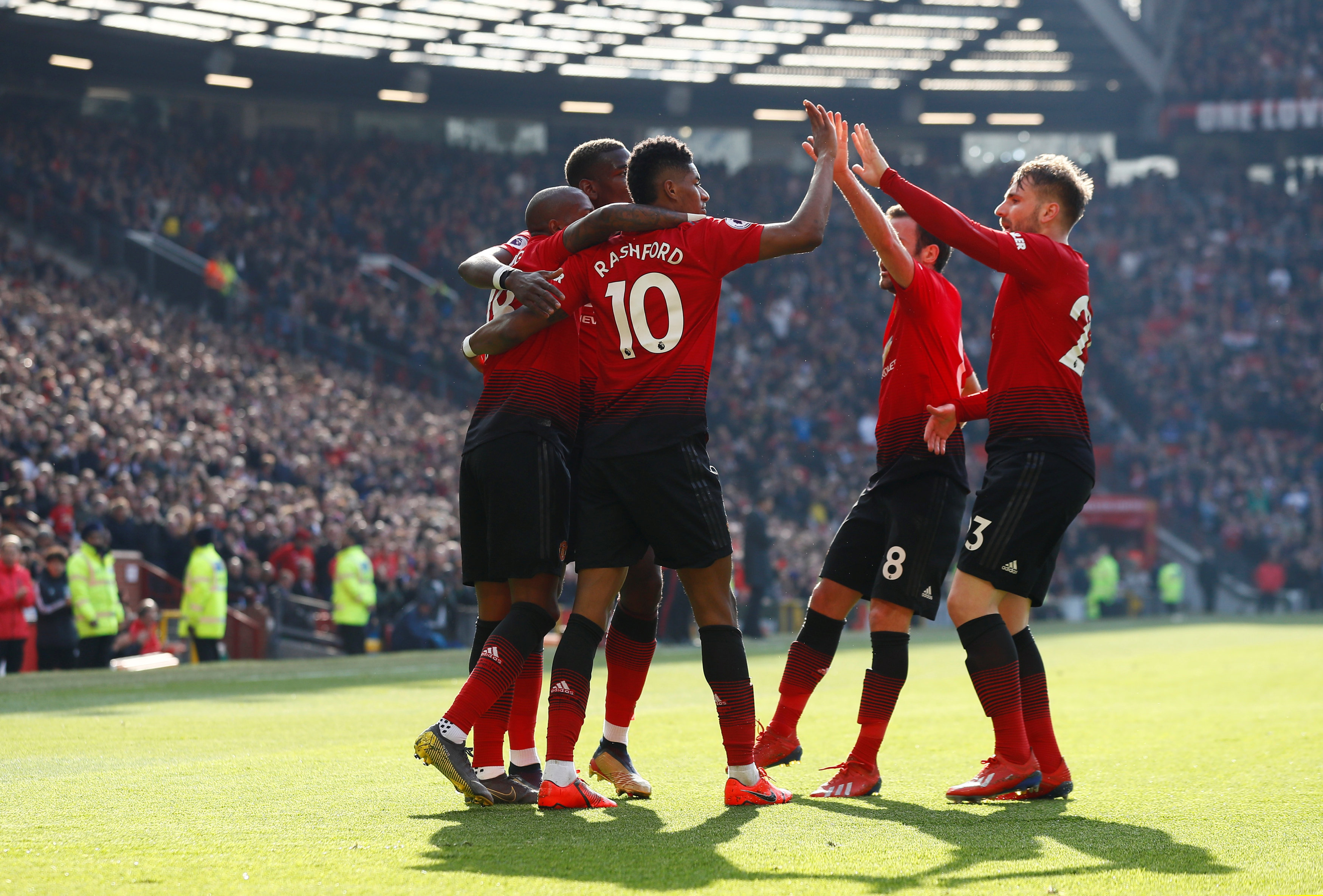 并拥有多场 并拥有多场